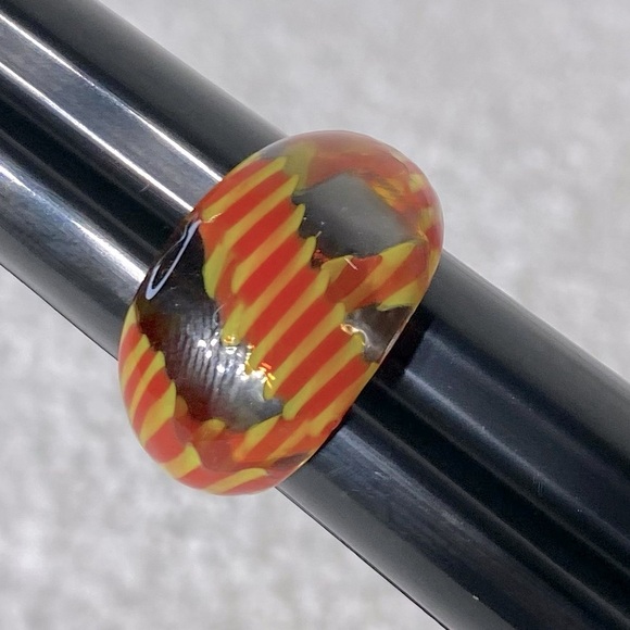 Vintage Art Glass Handmade Red Yellow Band Ring - Picture 11 of 11